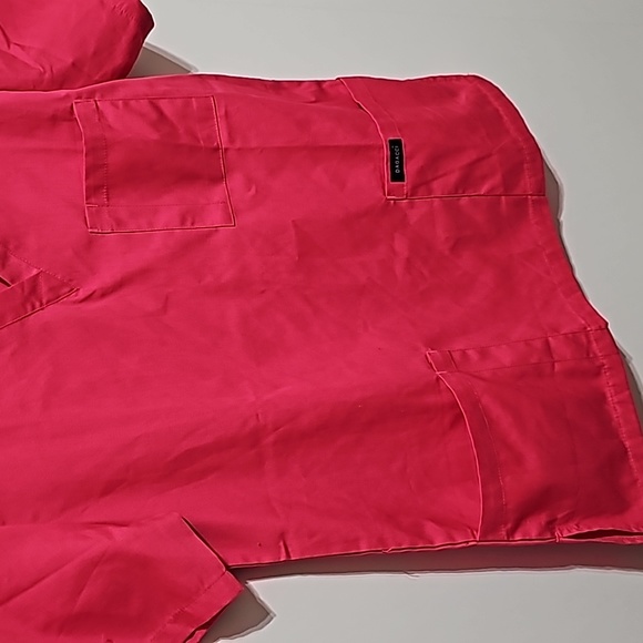 Pink XS Scrub Set - Picture 6 of 13